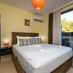 боров рай Lägenhet Velingrad